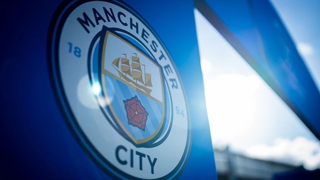 Skenar apokaliptik për Manchester Cityn: Rreziku i përjashtimit nga futbolli profesionist anglez