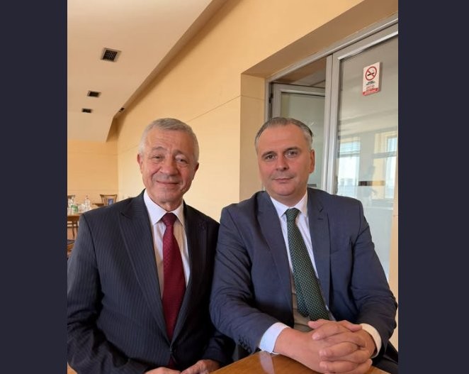 Thirrje nga Kuvendi: Bajqinovci u kërkon partive opozitare të shmangin zgjedhjet e reja