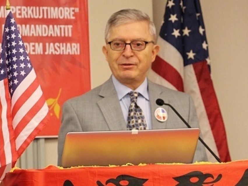 Mesazhi i pathyeshëm i Dritëro Agollit: Pse fjalimi i vitit 1991 mbetet një pasqyrë për politikën e sotme