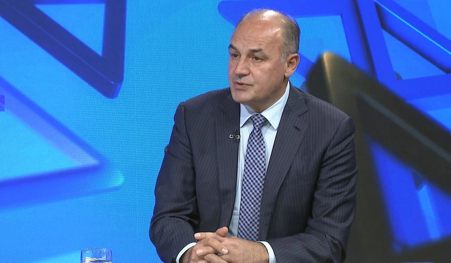 Enver Hoxhaj vlerëson lart presidenten e re, e quan figurë me integritet të lartë
