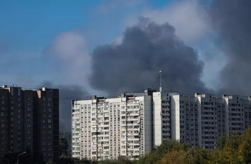 Përplasje masive ajrore: Ukraina godet zonën e Moskës me qindra dronë, Rusia kundërpërgjigjet në Zaporizhia