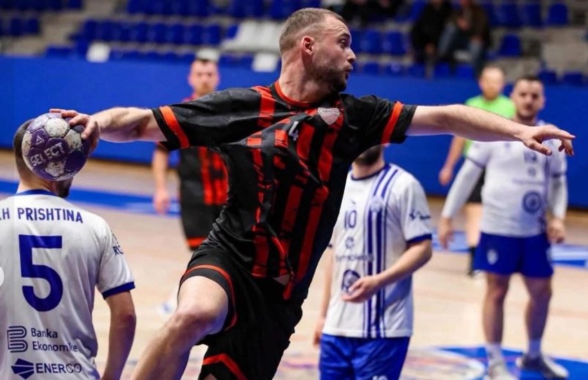 Start triumfues për Vëllaznimin: Gjakovarët mposhtin Prishtinën në kryeqytet