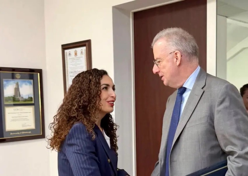Osmani pret në takim ambasadorin e BE-së: Përkushtimi ynë ndaj vlerave evropiane është i pandryshueshëm