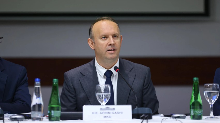 Kryeparlamentari Gashi uron 11 Tetorin: Liria dhe dinjiteti kërkojnë angazhim të përhershëm