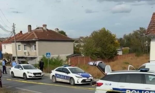 Tragjedia në Gjilan: Detaje të reja nga kontrolli i pronave të të dyshuarit, sekuestrohen armë dhe municion