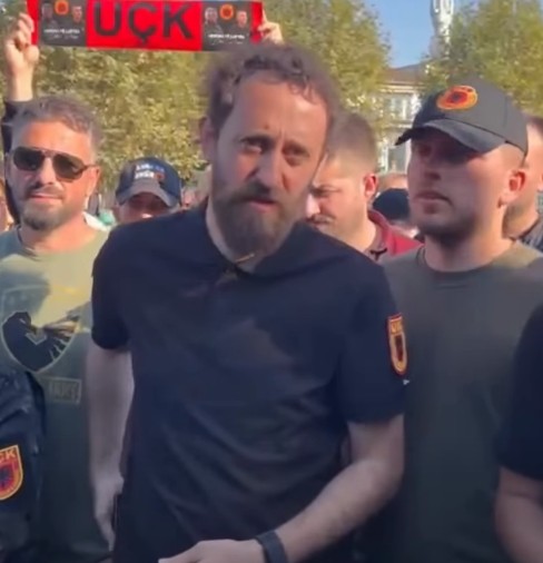 Reagimi i ashpër ndaj Kurtit: Këto përralla e filozofi nuk i pranojmë, ligji për UÇK-në nuk pret