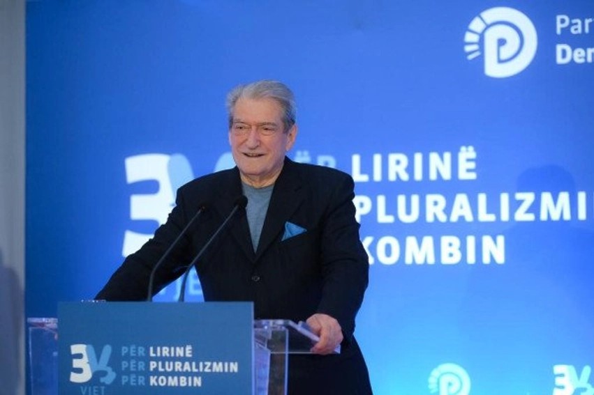 Sali Berisha paralajmëron tubimin më masiv popullor: E shtuna shënon kulmin e mbështetjes për rininë