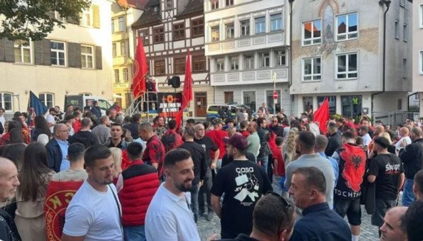 Valë protestash anembanë Evropës dhe në Prishtinë: Diaspora dhe qytetarët kërkojnë drejtësi për çlirimtarët