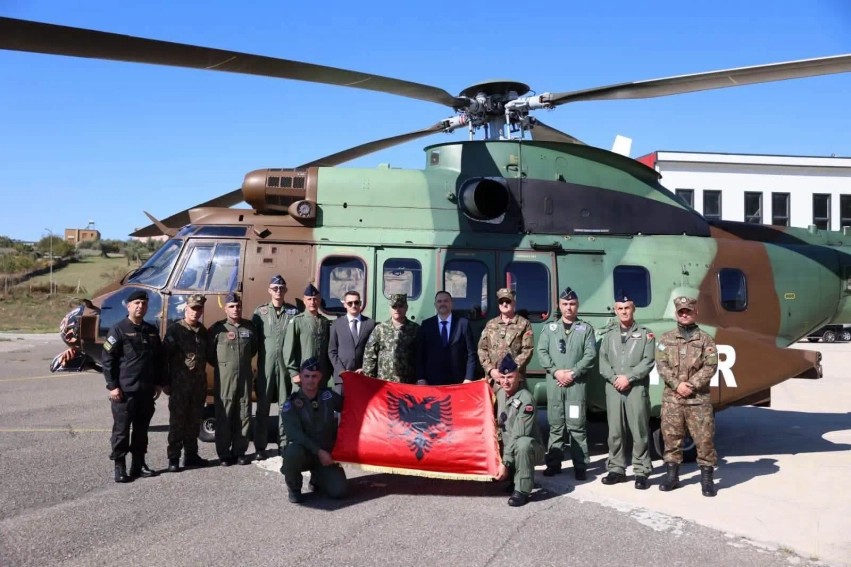 Hap historik: Forca Ajrore e Shqipërisë nis kontingjentin e parë në misionin e KFOR-it