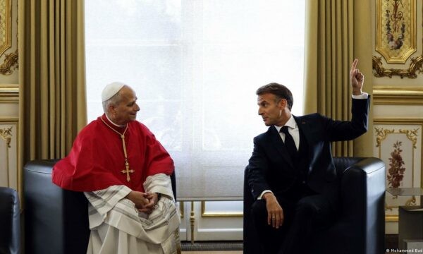 Vizita historike në Francë: Papa Leoni XIV lëshon mesazhe të forta kundër armëve bërthamore dhe eutanazisë
