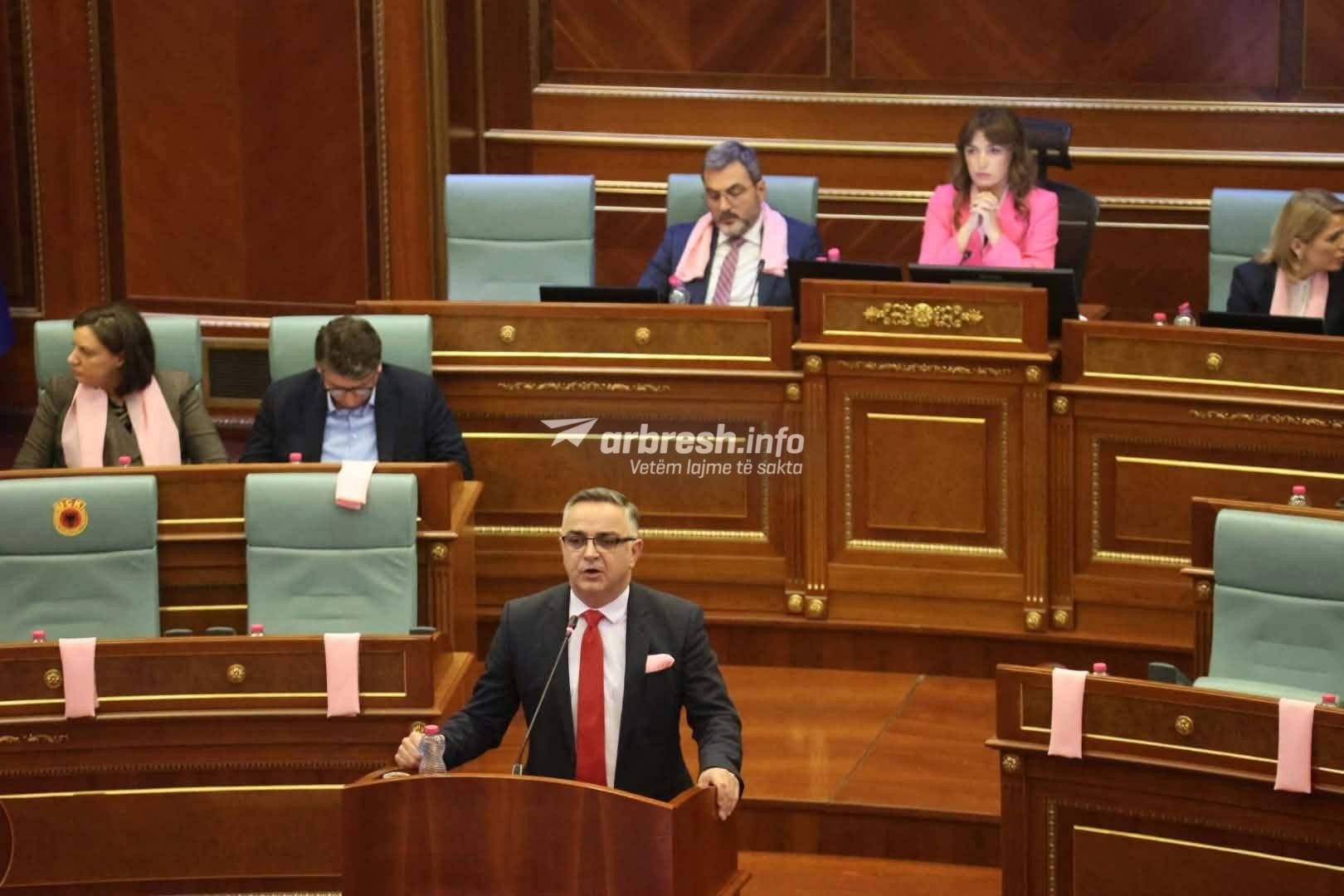 Tragjedia e Arlinda Zekajt, Besnik Tahiri: Përpjekjet për përfitime politike dhe lidhja e emrave të Haradinajve janë të papranueshme