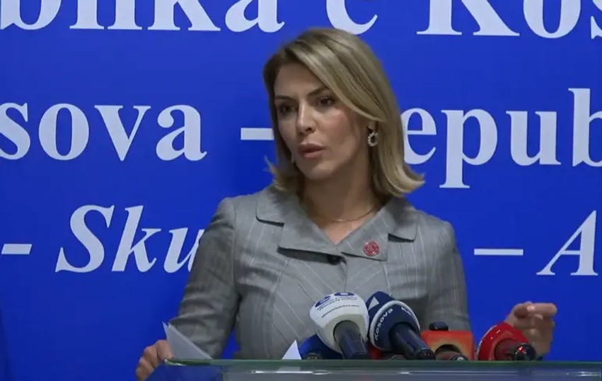 Deputetja e PDK-së kërkon veprime nga ekzekutivi: Dorëzoni në Kuvend projektligjin për Dhomat e Specializuara