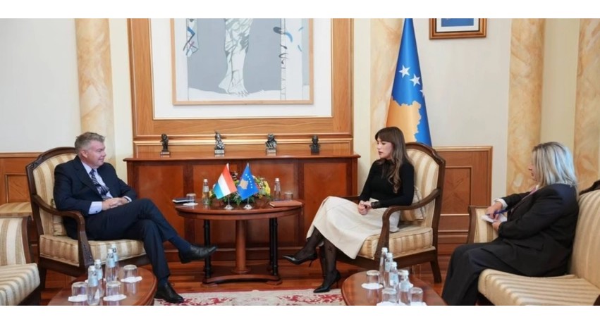 Haxhiu pret diplomatin e Luksemburgut: Fokus te digjitalizimi dhe siguria e Kuvendit
