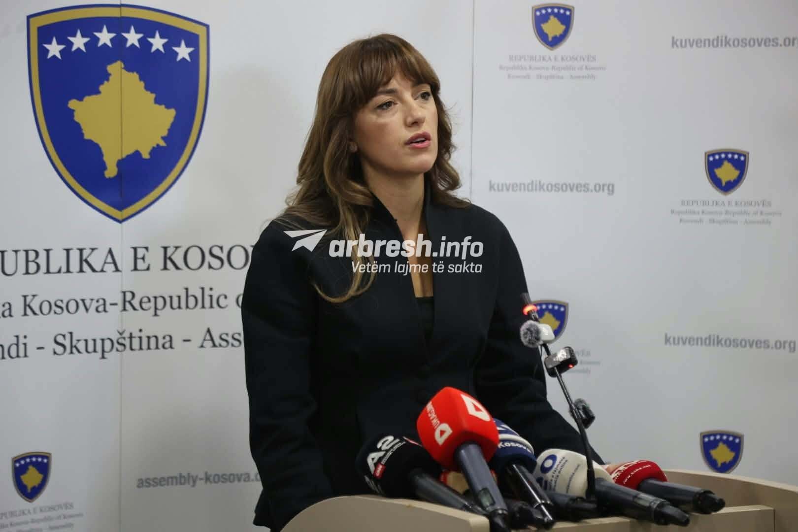 Albulena Haxhiu sqaron deklaratën: Qëndrimi im për protestat në Shqipëri u keqinterpretua nga media