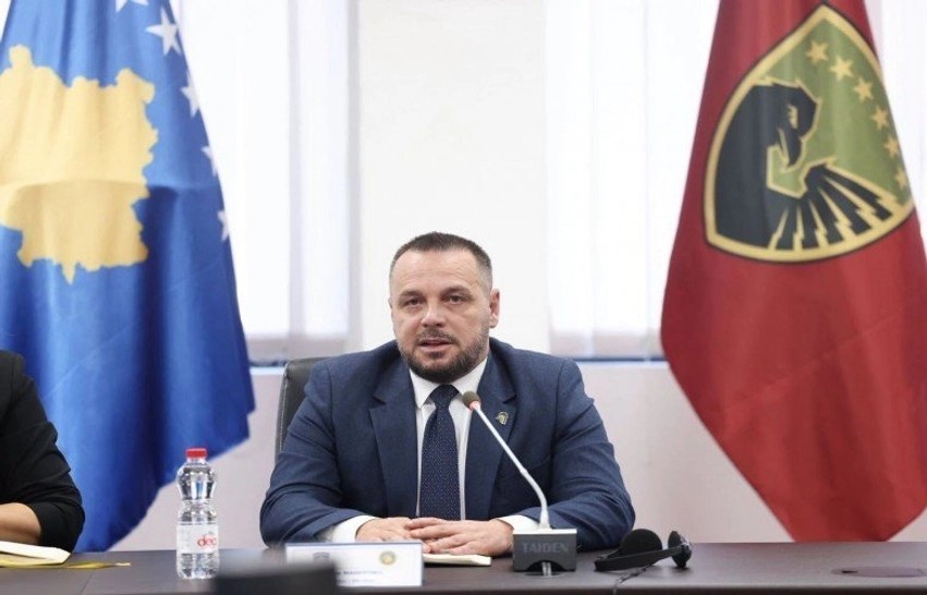 Gjenerata e re e ushtarëve betohet në Prishtinë, Maqedonci: FSK-ja po arrin objektivat para kohës së parashikuar
