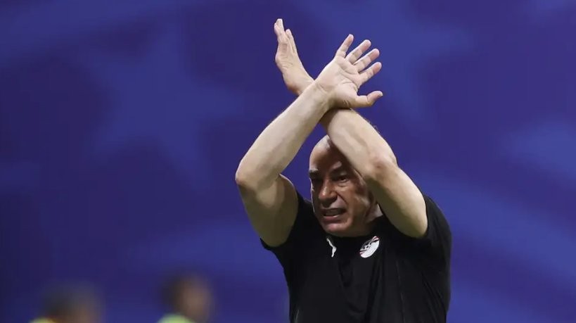 Sanksione të rënda nga FIFA: Dënohet kreu i stafit teknik dhe sulmuesi i Egjiptit pas eliminimit nga Argjentina