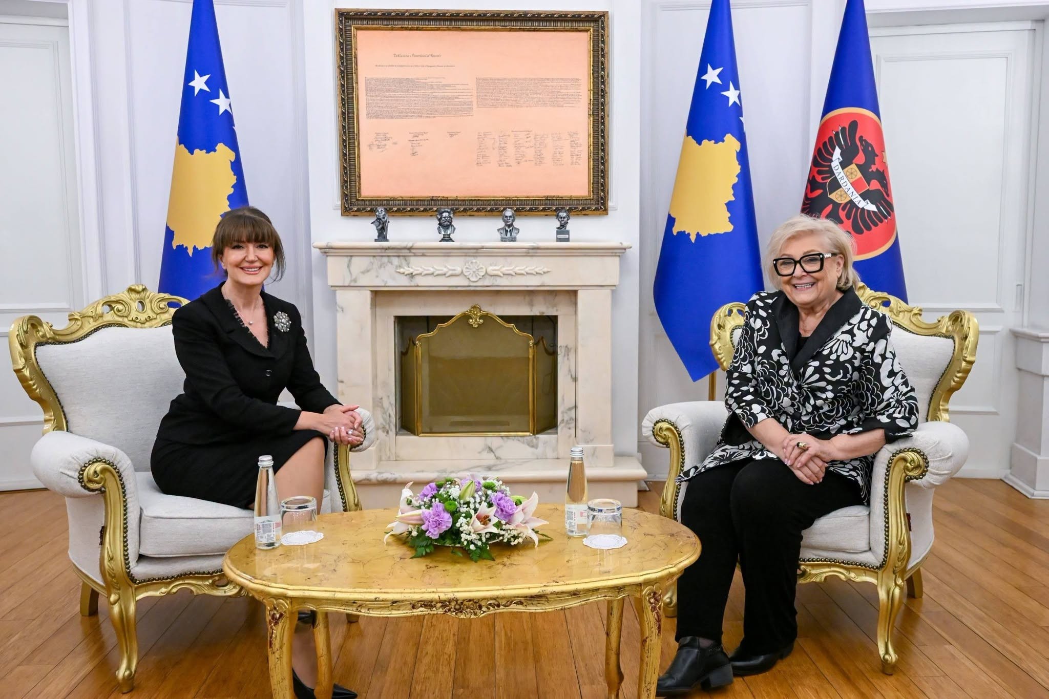 Ish-presidentja Jahjaga viziton Presidenten Shiroka-Pula: Oferta e hapur për mbështetje institucionale
