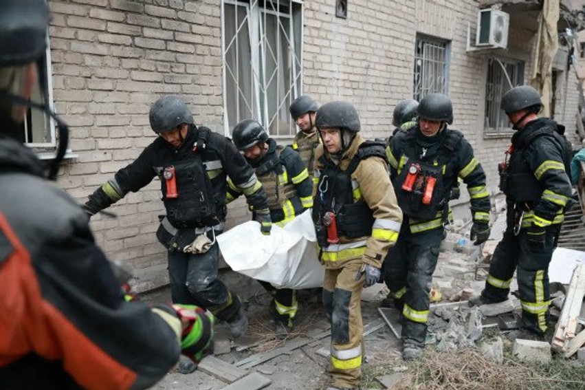 Tragjedi në Zaporizhzhia: 12 viktima nga sulmet ruse, mes tyre tre fëmijë