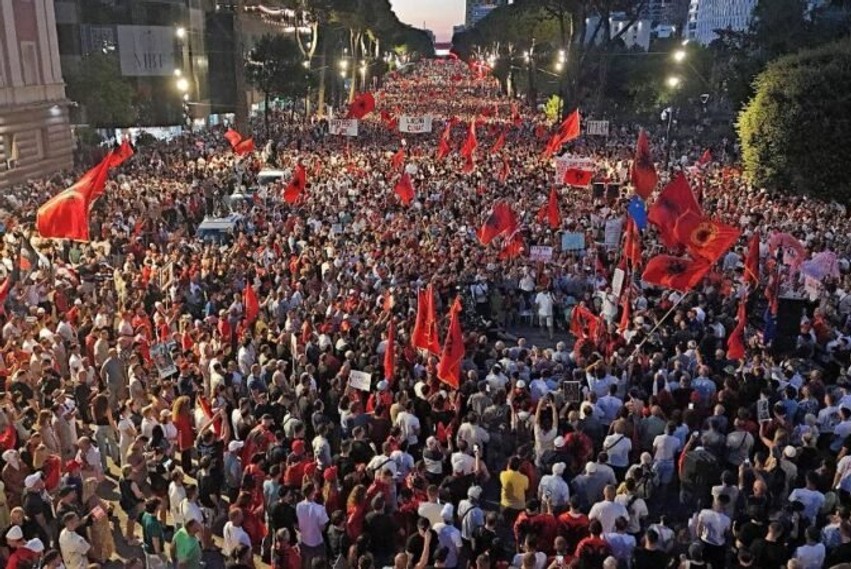 Revolta qytetare mbërriti në ditën e 130-të: Thirrje të forta për largimin e kryeministrit Rama