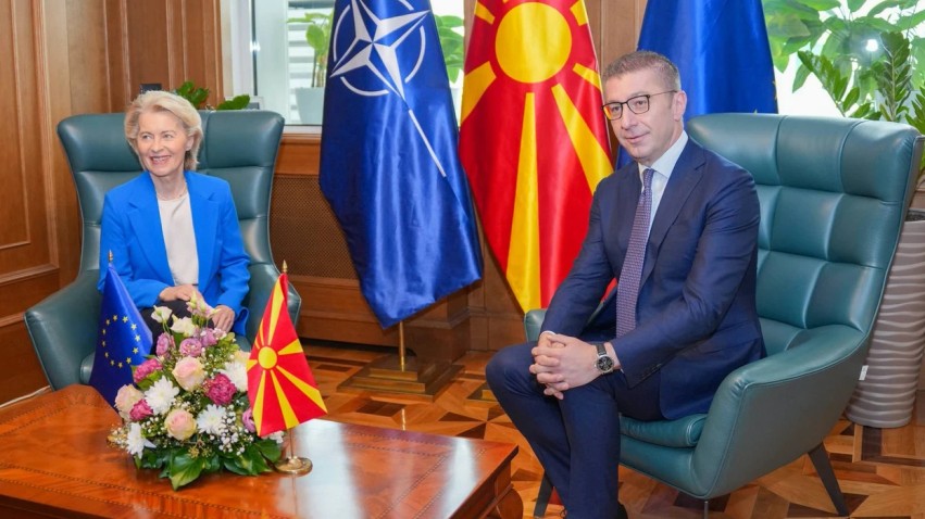 Mickoski zbulon këshillën e Von der Leyen: Si do të nisë dialogu i ri mes Shkupit dhe Sofjes