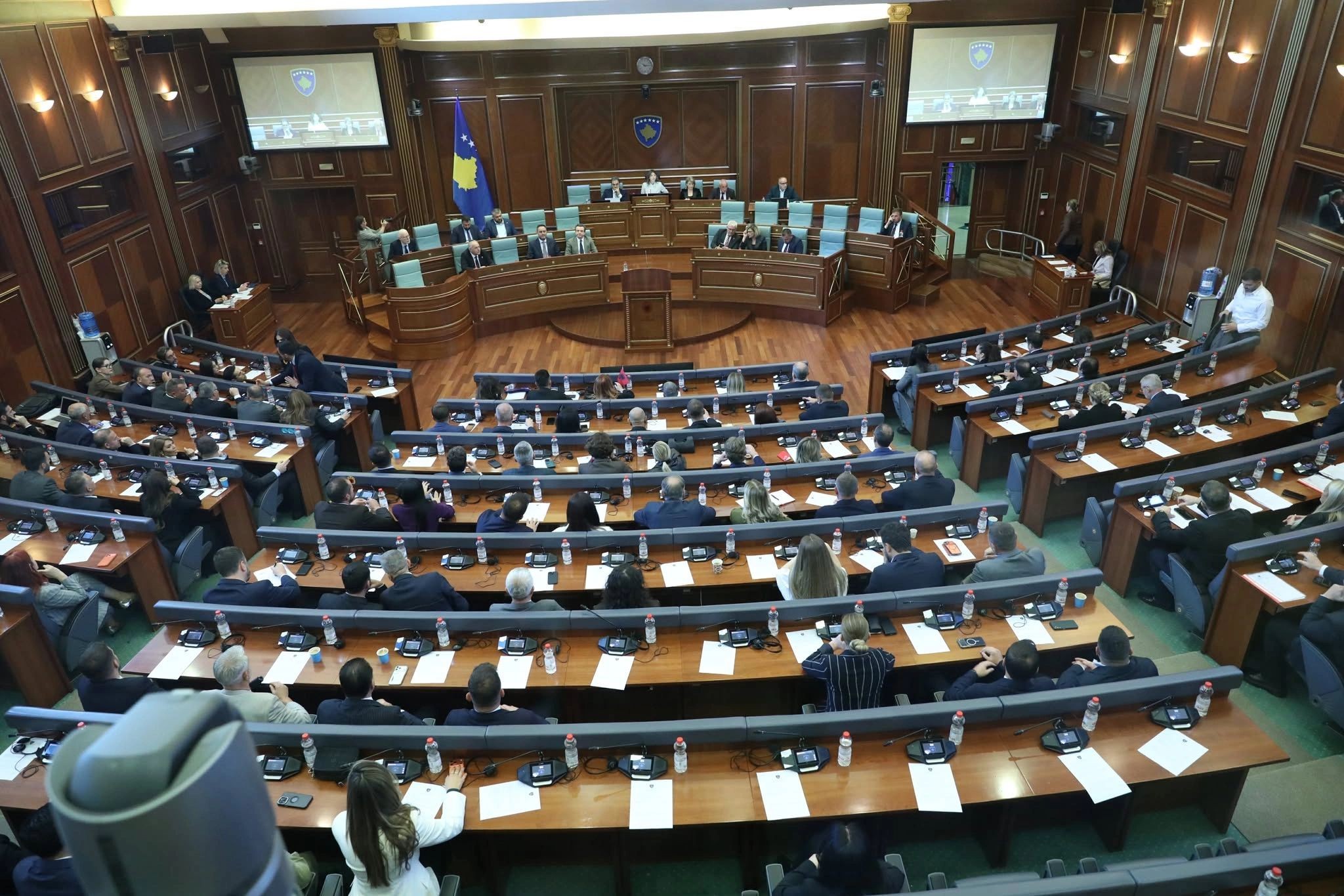 Hap i rëndësishëm kundër korrupsionit: Kalon në parim Projektligji për Byronë e Pasurisë