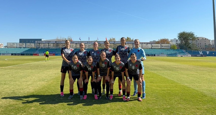 Vajzat kuqezi shkëlqejnë në “Niko Dovana”, Shqipëria U-17 goleadë ndaj Azerbajxhanit