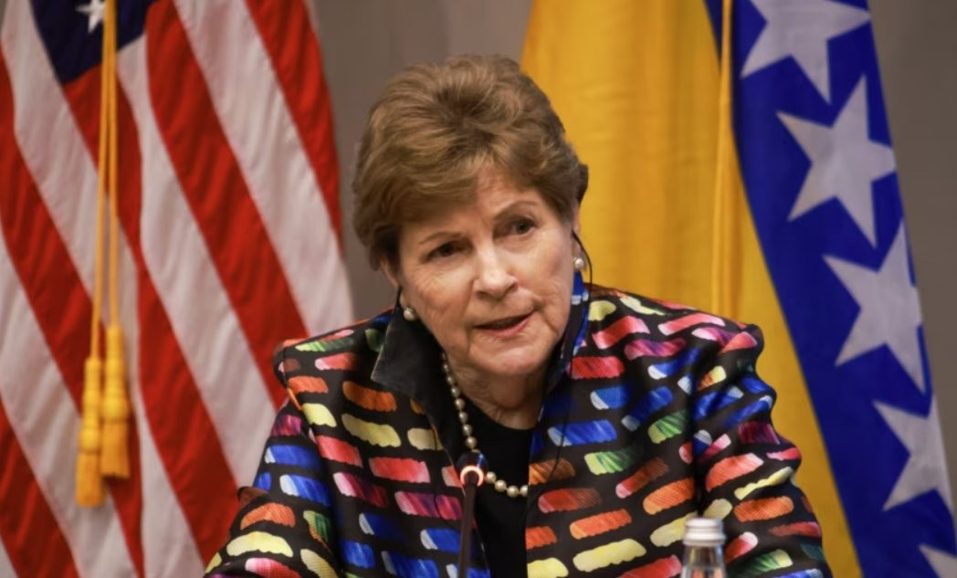 Senatorja amerikane Shaheen bën thirrje nga Sarajeva: Bosnja të shkëputet nga Rusia dhe të përqafojë eurointegrimet