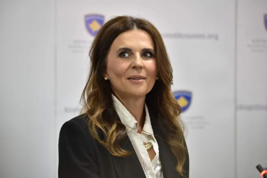 “Edhe Besiani i përket kombit tonë” – Përplasje e ashpër e Tahirajt me Çitakun për Gjykatën Speciale