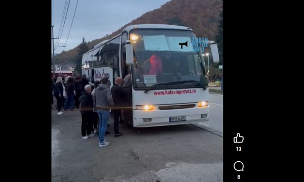 Procesi zgjedhor në Serbi: Nis udhëtimi i organizuar i serbëve nga Zubin Potoku drejt pikave të votimit