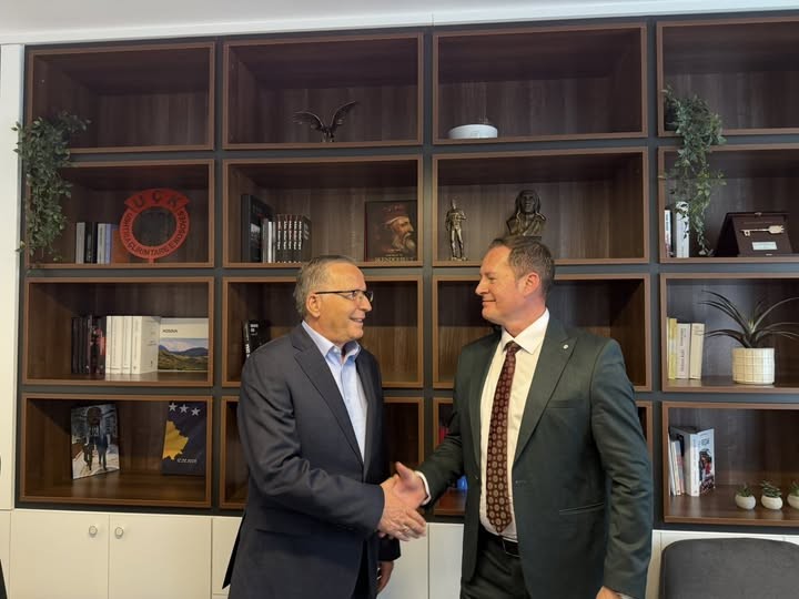 Largimi i Bedri Hamzës nga PDK-ja, reagon Driton Ajazi: Udhëheqja juaj mbetet shembull maturie