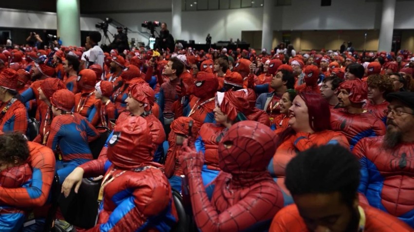 Mergimi i superheronjve në New York: Përpjekja masive e fansave për rekordin e Spider-Man ngelet prapa