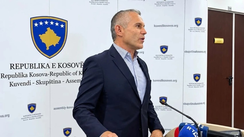 Ramadani: LDK dhe PDK ranë në grackën e Kurtit, vetëm Aleanca e kuptoi drejt situatën që në nisje
